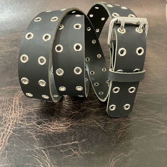 Full Grain Solid Buffalo Leather Double Hole Eyelet/Grommet Belt Silver - Picture 9 of 9